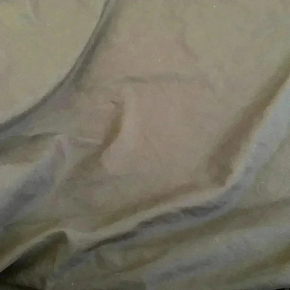 Mainstays black twin sheet, 100% cotton, summerweight - Picture 1 of 3